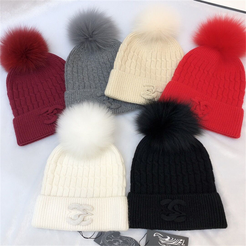 

Fashion women men Warm hats wool Knit Classic beanie skull caps Sports Hats