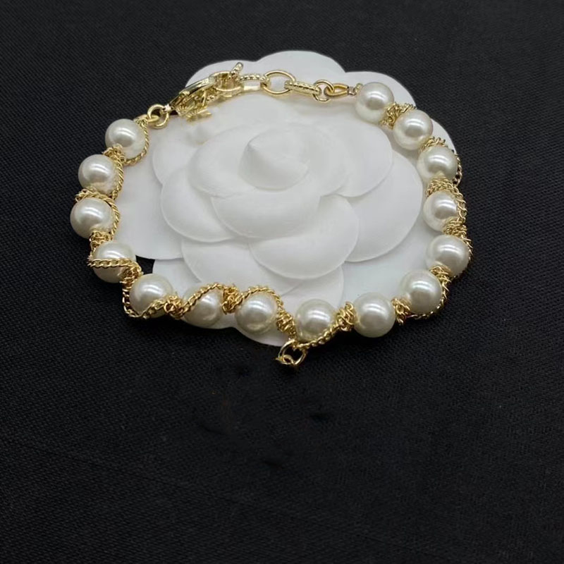 

women luxury 18k gold pearl beads charm bracelets twist letters pendant designer bracelet jewelry