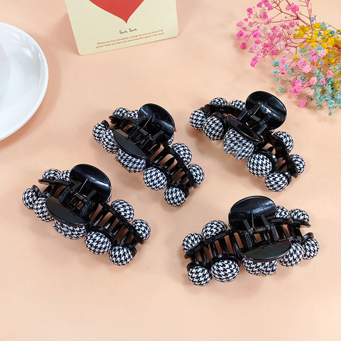 

Luxury Geometric Letter Clamps Women Square Hair Clips Large Hairpin Crab Solid Color Claw Clip for Girl Designer Clear Accessories