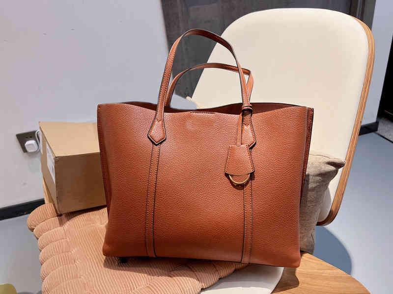 Designer Luxury Femmes Bag Tory Hands Hands TB Fashion Inclin￩ Sac ￠ bandoulirs Poursiers polyvalents Tories Burchs Totes de grande capacit￩ Port