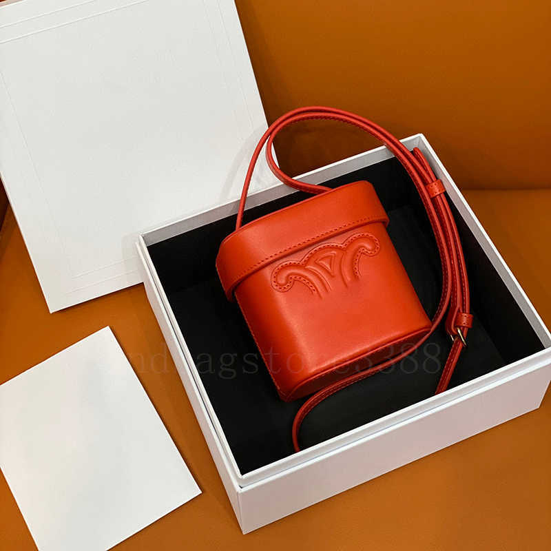 

Bucket Fashion Designer bags Leather New style Lady Luxury High quality Classic bag Shoulder Wholesale Handbags Crossbody Triomphe Woman