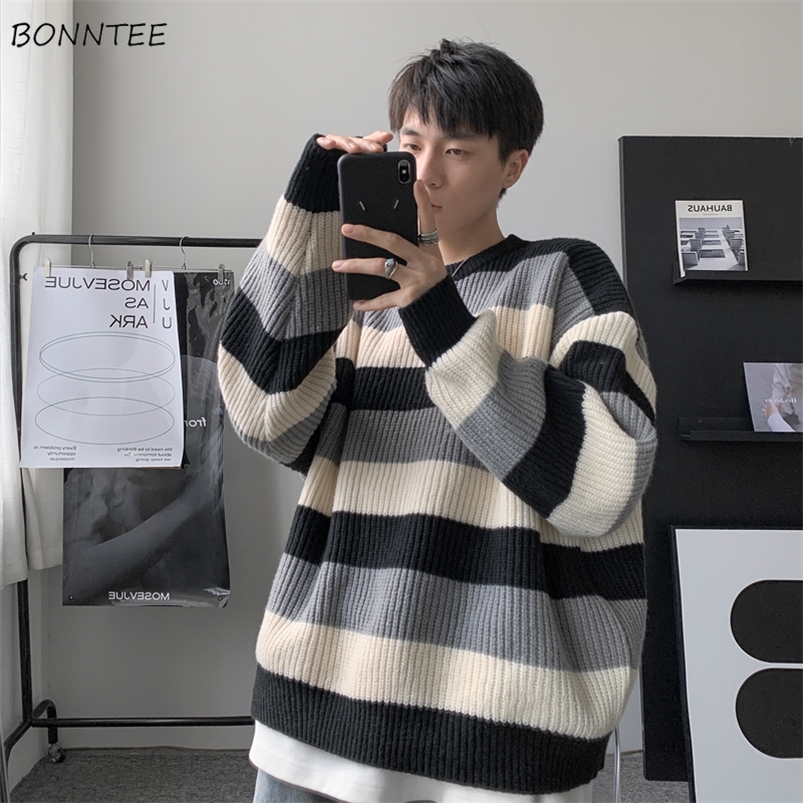 Pulls pour hommes Kontrastowy kolorowy pulower swetry mskie jesie O neck z dugim rkawem sweter w paski para Vintage leniwy ciepy zimowy najniszy