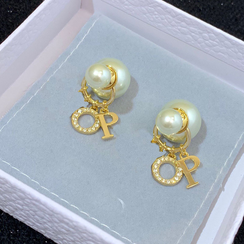 

Women Pearl Earrings Fashion Letter Gold Ear Stud Designer Earring For Party Wedding Lovers Gift Engagement Jewelry For Bride