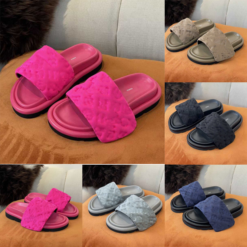 Slippers 2022 Top designer fashion pool pillow women's Velcro slide slippers men's T-shaped slippers hollow flat bottom bow spikes luxury
