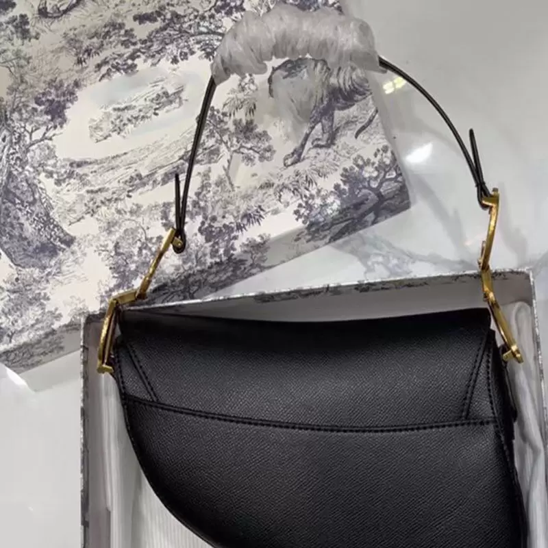 

Real Leathers Bag High Quality Bags Fashion Ladies Crossbody Designer Handbag Pretty Letters Shoulder bag women Handbags with Dustproof wallets, No bags