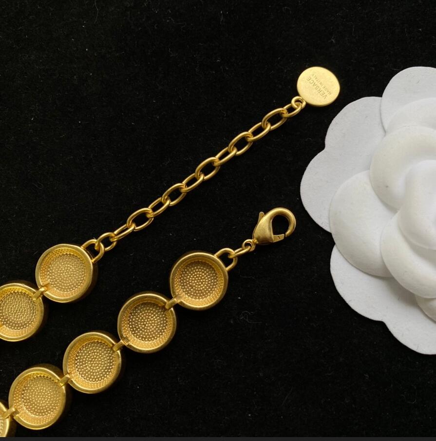 

Fashion new designed Pendants Cuba thick chain necklace Banshee Medusa head portrait 18K gold plated women ladies necklaces Designer Jewelry V4E0125