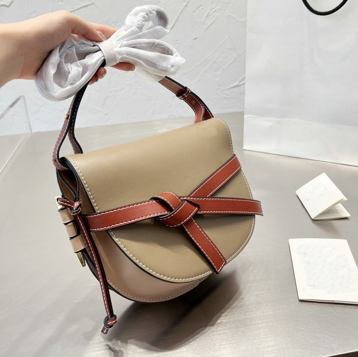 

luxurys designers bags Fashion Solid Color Shoulder Bag Crossbody Bags for Women Purse Female Designer Genuine leather Handbags, Taupe