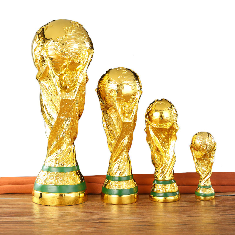 

2022 Qatar World Collectable Soccer Trophys Golden Resin World European Cup Mascot Trophies Champion Award Souvenir for Gift Home Decoration