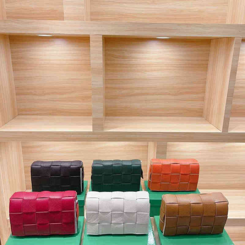 

Designer Luxury Womens Bags Bottegas Handbag Fashion Shoulder dupes nylon Venetas Large Capacity Totes leather crossbody Bag Versatile mini jodie Wallet EKAV, Black