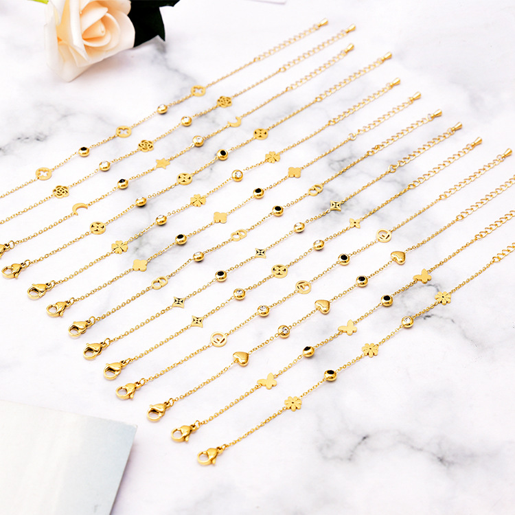 

Cute Jewelry Clover Pendant Necklace Charm Bracelet for Women Gift