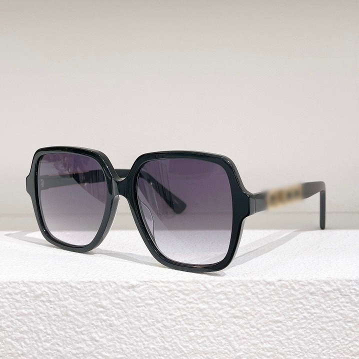 

Sunglasses For Women and Men Summer 1189 Style Anti-Ultraviolet Retro Plate Full Frame Glasses Random Box