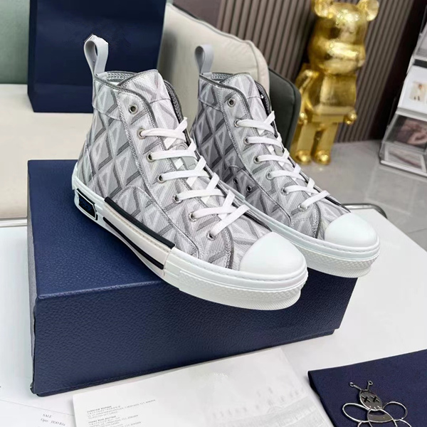 

Wholesale designer shoes skateboard sneakers runnings sport outside classic casual men women Leather Embroidered ace bee black white for dunks low shoes big size 47, As picture with logo