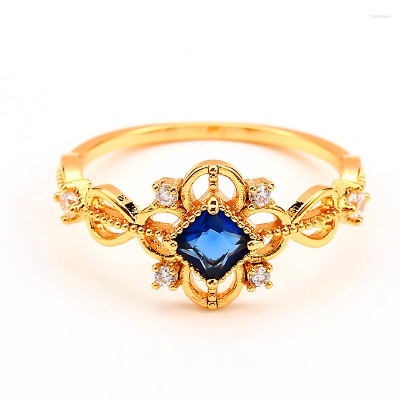 

Wedding Rings Luxury Female White Zircon Stone Ring Yellow Gold Color Crystal Blue Square Promise Engagement For Women