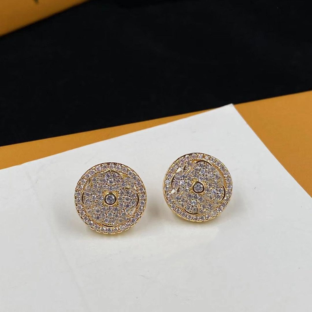 

Fashion Classic Stainless Steel Gold Plated Stud Earrings Women's Brand Letter Earring Eardrop Jewelry Gifts for Friends Day Engagement Lovers Do Not Fade14