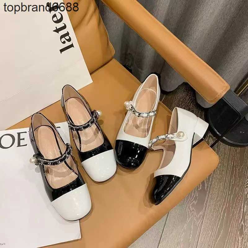 

Dress Shoes 22 spring new miu shoes Women Designers Rois small fragrant Mary Jane thick heels small leather shoes Size 34-40, Black