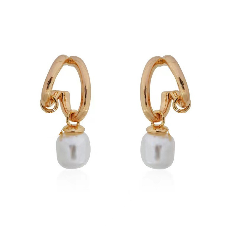 

DIY vivian wedding Pearl Stud Earrings Saturn Metal Earring Women OL Style Engagement Jewelry