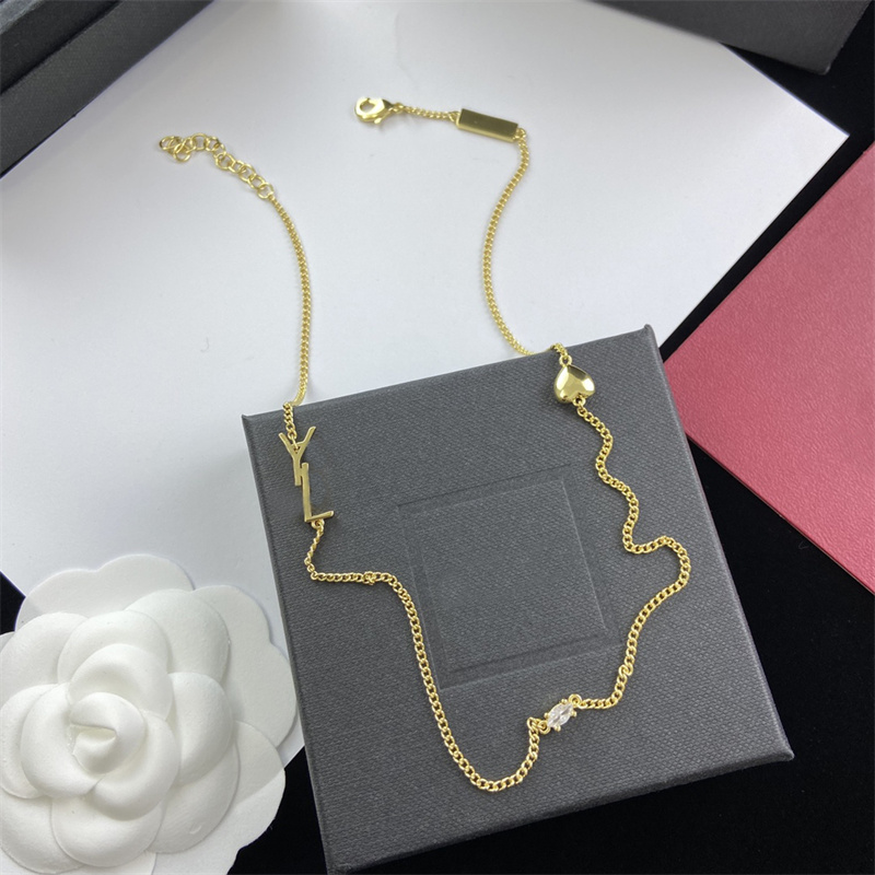 

Designer Fashion Necklace Bracelets Designers For Women Luxurys Jewelry Gold Classic Heart Necklaces Bracelets Sets With Chain, Golden