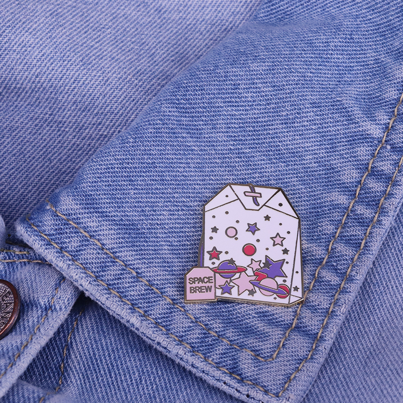 

space hard enamel pin Cute Anime Movies Games Hard Enamel Pins Collect Metal Cartoon Brooch, As picture
