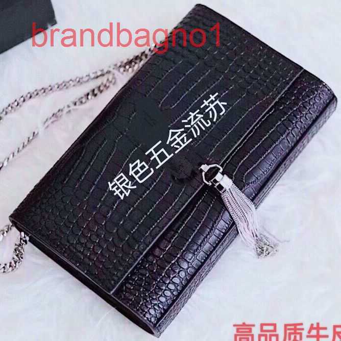 

YS Designer Bags for Women price Women's Leather Messenger Bag 2023 new tassel bag fashion leather letter poplar single shoulder s, High quality cowhide picture color