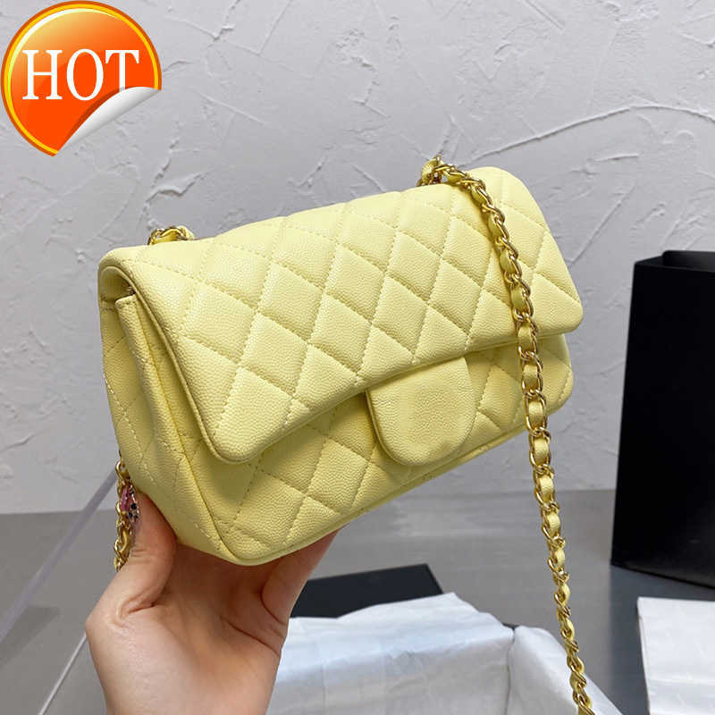 

Women's Luxury Designer Shoulder Bags Tote 2023 New Fashion Classic Clamshell Small Square Bag Texture Real Skin Yellow Caviar Crossbody Bag Factory Direct Sales, Red