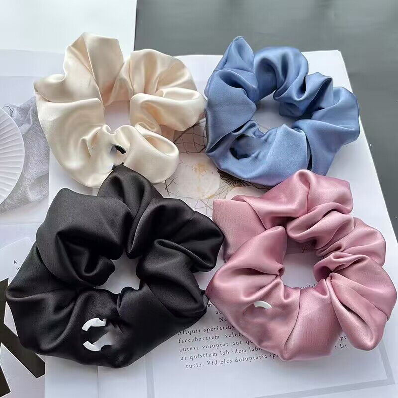 

8color Classic Designer Letters Print Hair Rubber Bands Women Girls Elastic Large intestine Ties Ropes Ponytail Holder Scrunchies Hairbands Accessories