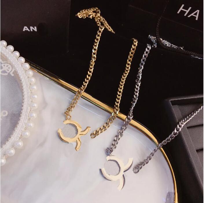 

Fashion Style Pendant Necklace Luxury Designer Jewelry Selected Women's Gift Gold Plated Silver Plated Young People Love Small Design Campus Gift X056
