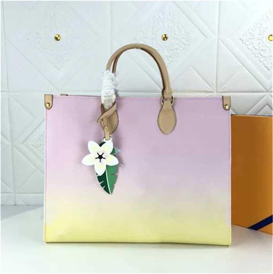 

2022 Luxury portable shoulder bag Brand designer seam leather shell messenger chain bag box wholesale, Old flower 13.8*106.*5.5inch