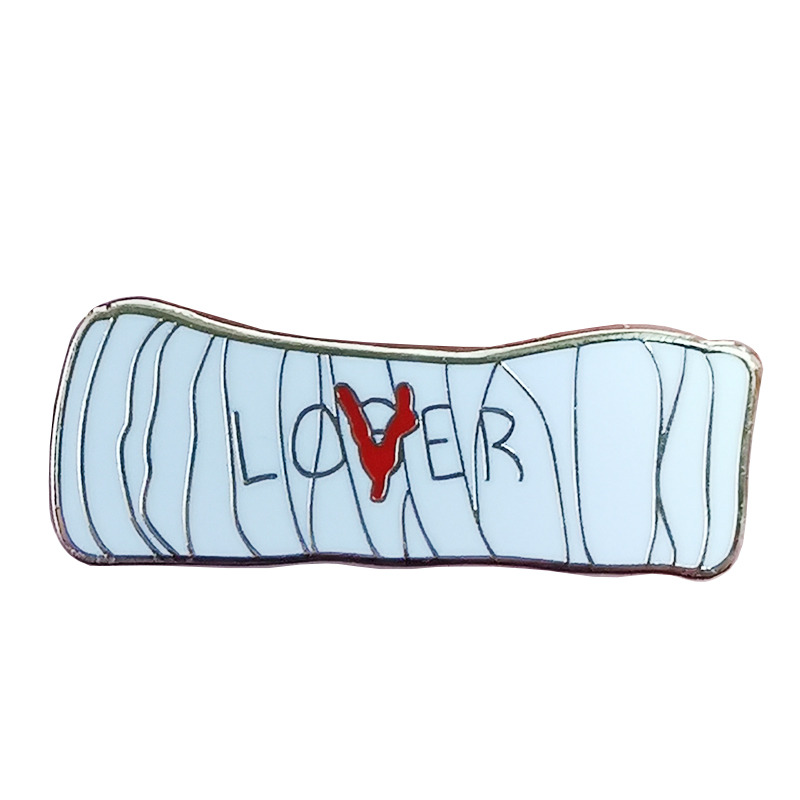 

Loser Lover Classic Movie Fan Horror Halloween Brooch Pins Enamel Metal Badges Lapel Pin Brooches Jackets Fashion Jewelry, As picture