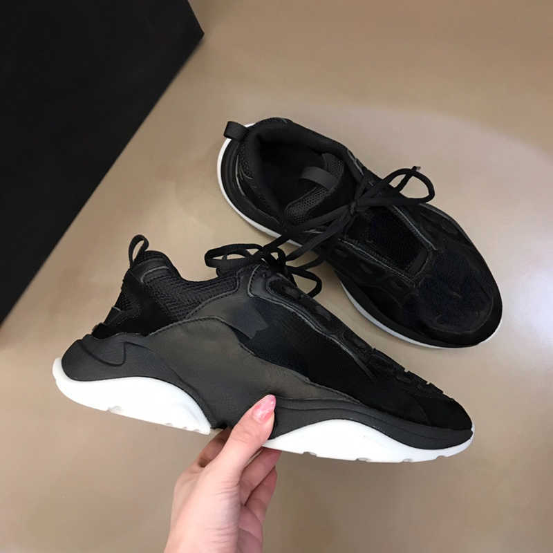 

Brand Casual Shoes Men 'S designer design Leather Sneakers Flat Sneakers Designer Wheel Black White Red Classic Style size -44, 06