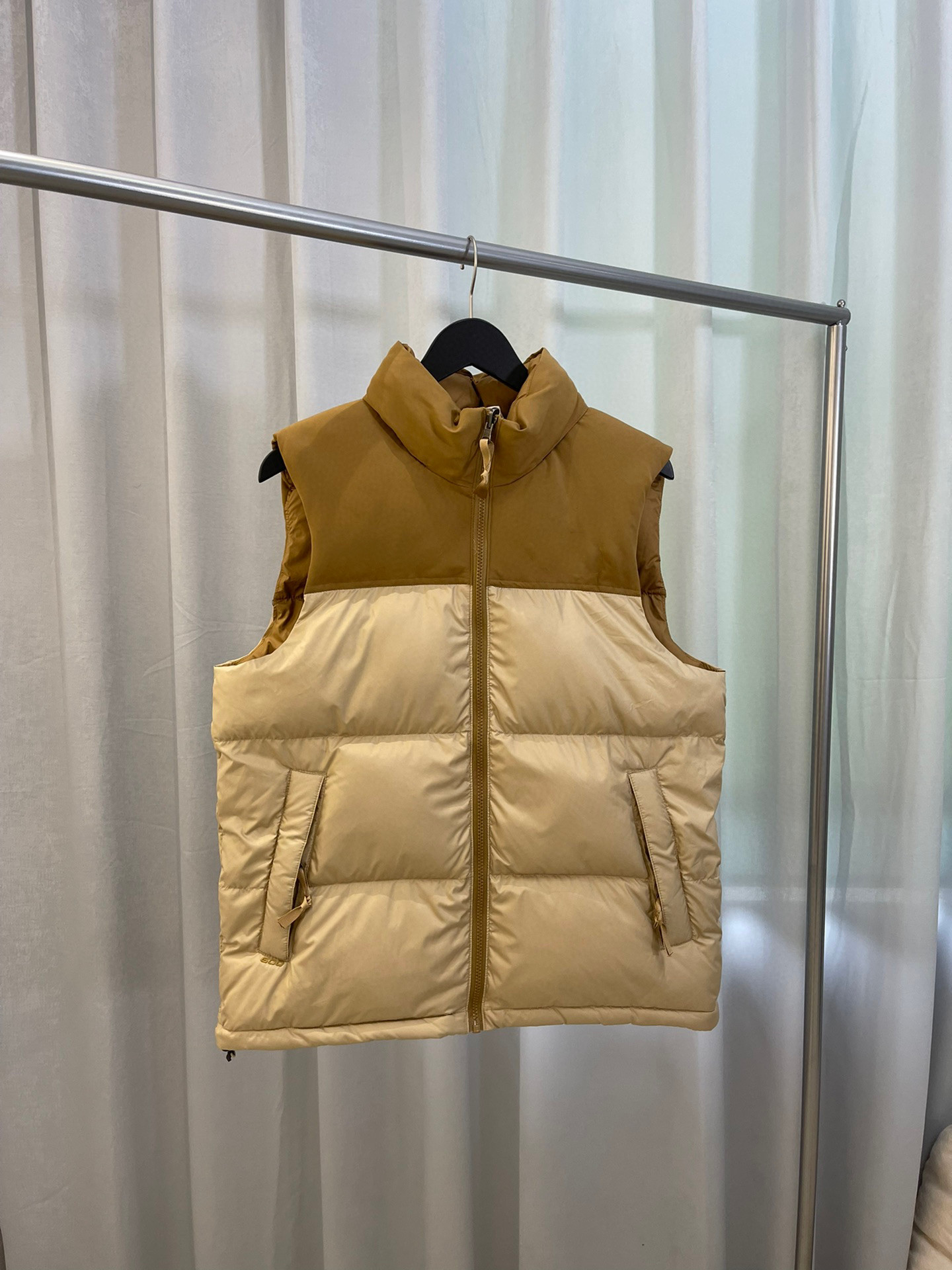 

men Puffer Vest Mens Waistcoat Winter Down Vests Unisex Couple Bodywarmer Womens Jacket Sleeveless Outdoor Warm Thick Outwear Clothing Gilet Uomo, Shipping fee