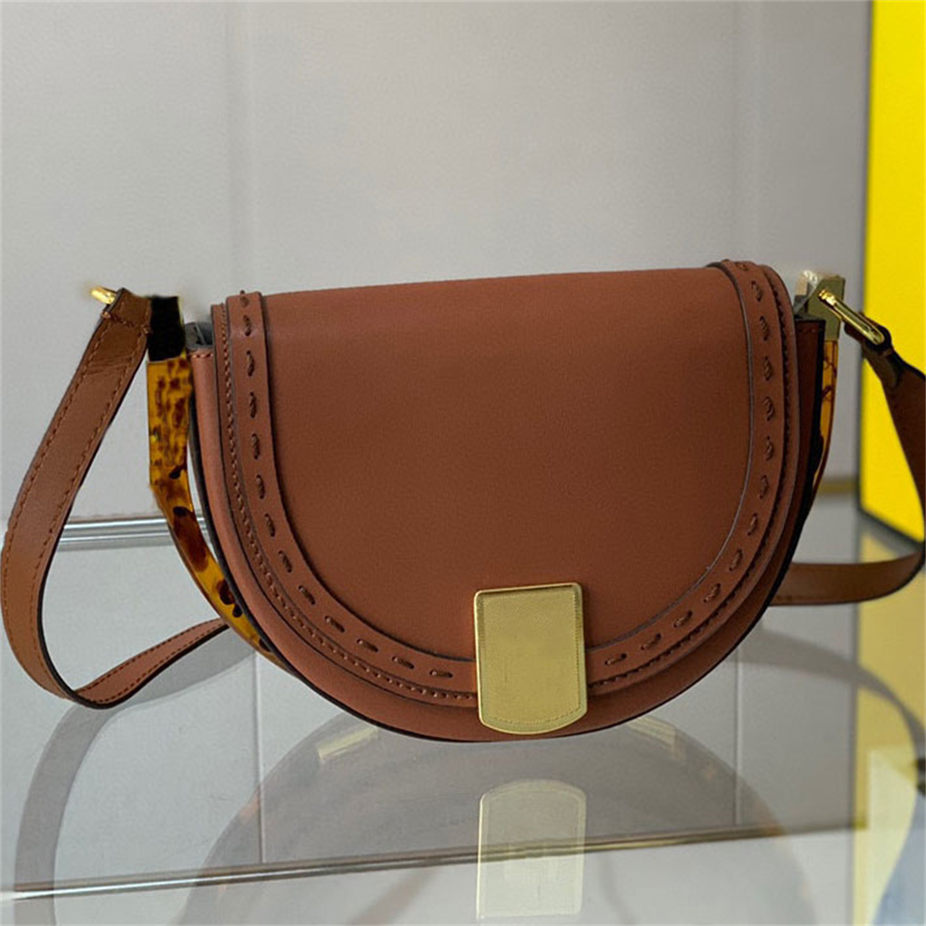 

Moonlight Fashion women shoulder bags Luxury Designer lady crossbody purse saddle stiff bag, I need see other product