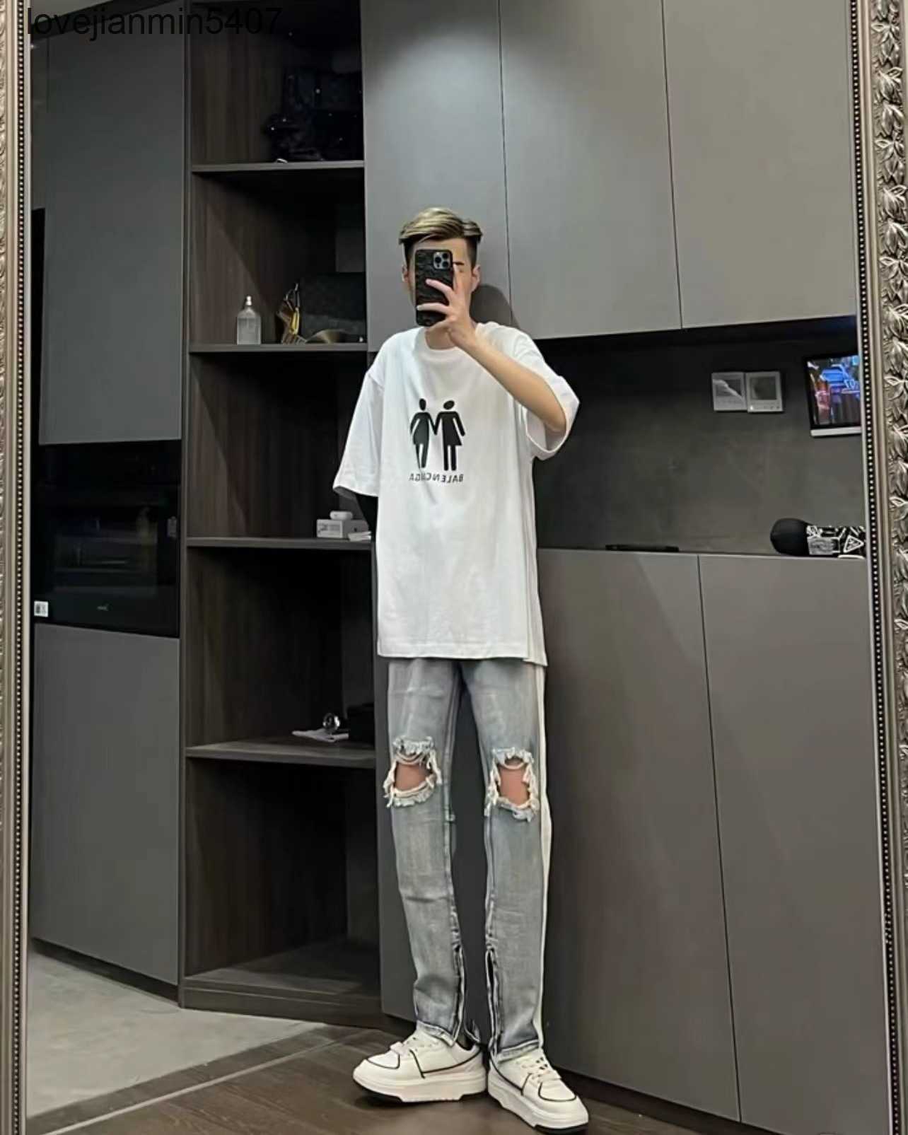 

Fashionable Men' Jeans Factory Wholesale and Retail Net Red Same American High Street Fog Broken Jeans Men' Fashion Brand Ins Versatile Relaxed Blue