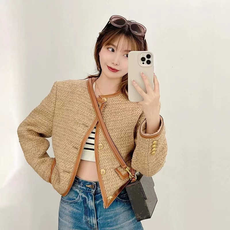 

Women' Sweater Coat Cell 22FW Celebrity Autumn and Small Wool Loose Versatile Fashionable BlouseElegant Classic Fashion De JA4M, Khaki