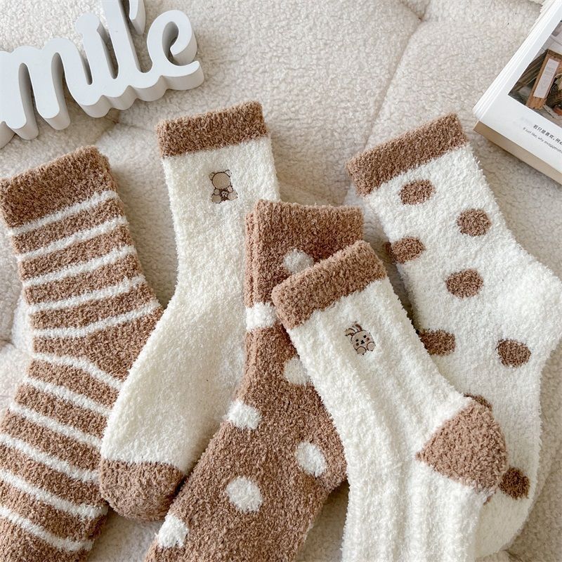 

Socks Coral velvet women thickened plush winter embroidery cartoon rabbit