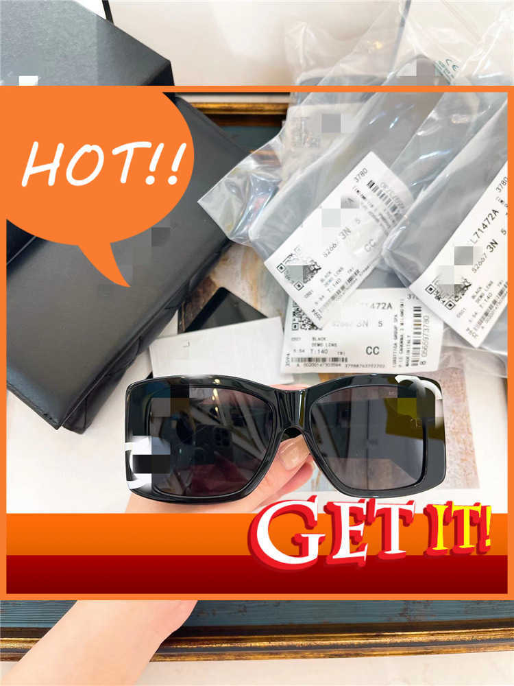 

Fashion Luxury Designer Sunglasses 22 New Super Fire Small Fragrance Square Sunglass 71472a Net Red Large Standard Sunglass with the Same Lens