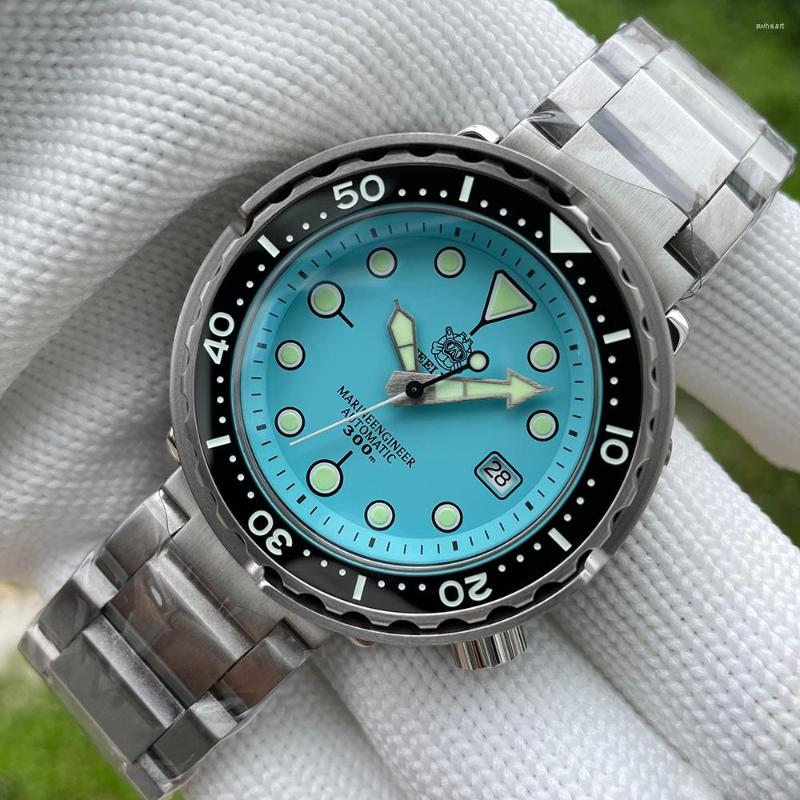 

Wristwatches Steeldive 1975 Tuna Dive Watch NH35 Automatic Men Mechanical Wristwatch Ceramic Bezel 300M Waterproof Stainless Steel, Steel bracelet