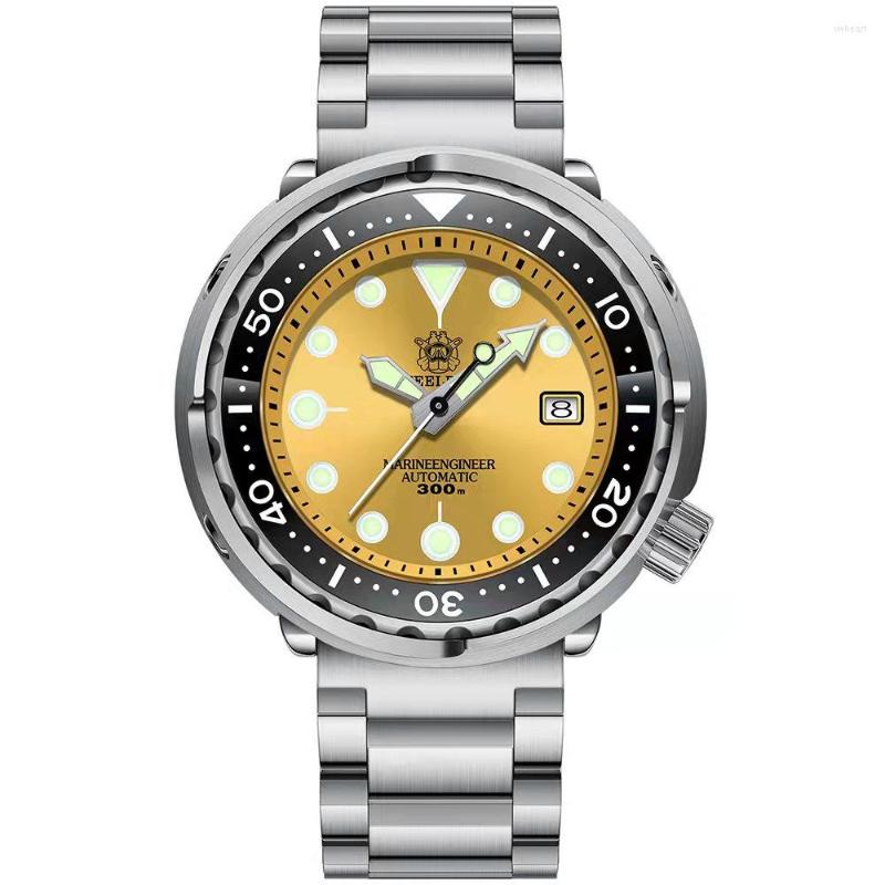 

Wristwatches Steeldive Tuna Stainless Steel Men Watch NH35 Automatic Mechanical Sapphire Luminous 30 Bar Water Resistant, Red