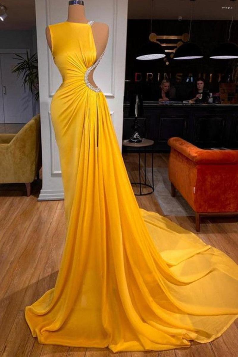 

Party Dresses Yellow Sexy Prom Dress Formal Wear Gowns Long Sweep Train Sleeveless Backless Special Design Custom Made Vestidos De Gala, Pink