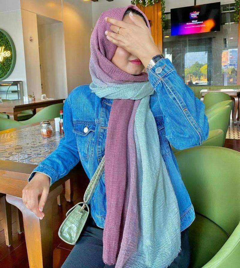 

Scarves Women Fashion Brand Ombre Gradient Bubble Pleated Viscose Shawl Scarf Lady Print Soft Wrap Pashmina Sjaal Muslim Hijab 180 95Cm