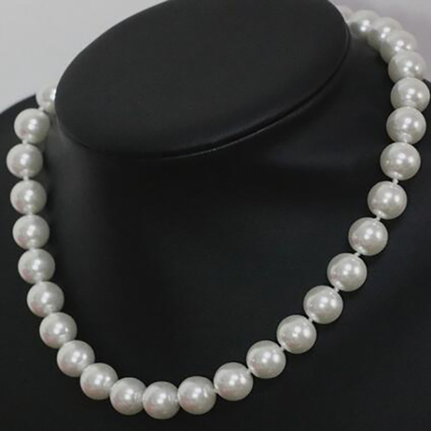 

Newly white shell pearl 10mm women beautiful necklace 18inch