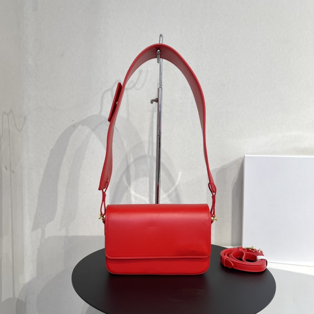 

2022 Luxury Handbags Designer Bags Women Tote Bag Shoulder Bag Classic Half Moon Crossbody Purses Brand Messenger Wallet, Red