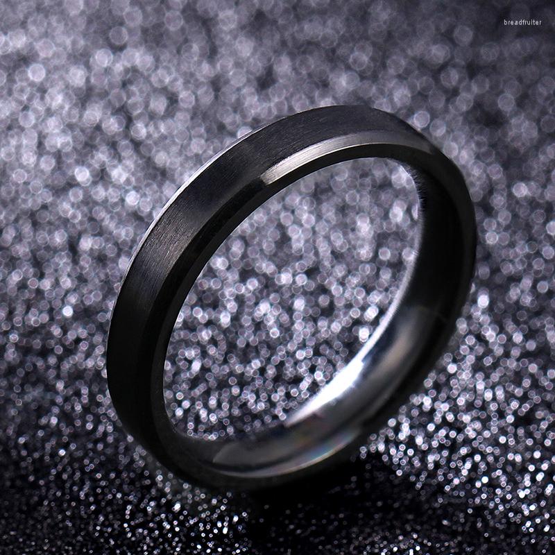 

Wedding Rings MOREDEAR 4mm Dull Polish Black Color Titanium Ring For Men Amd Women