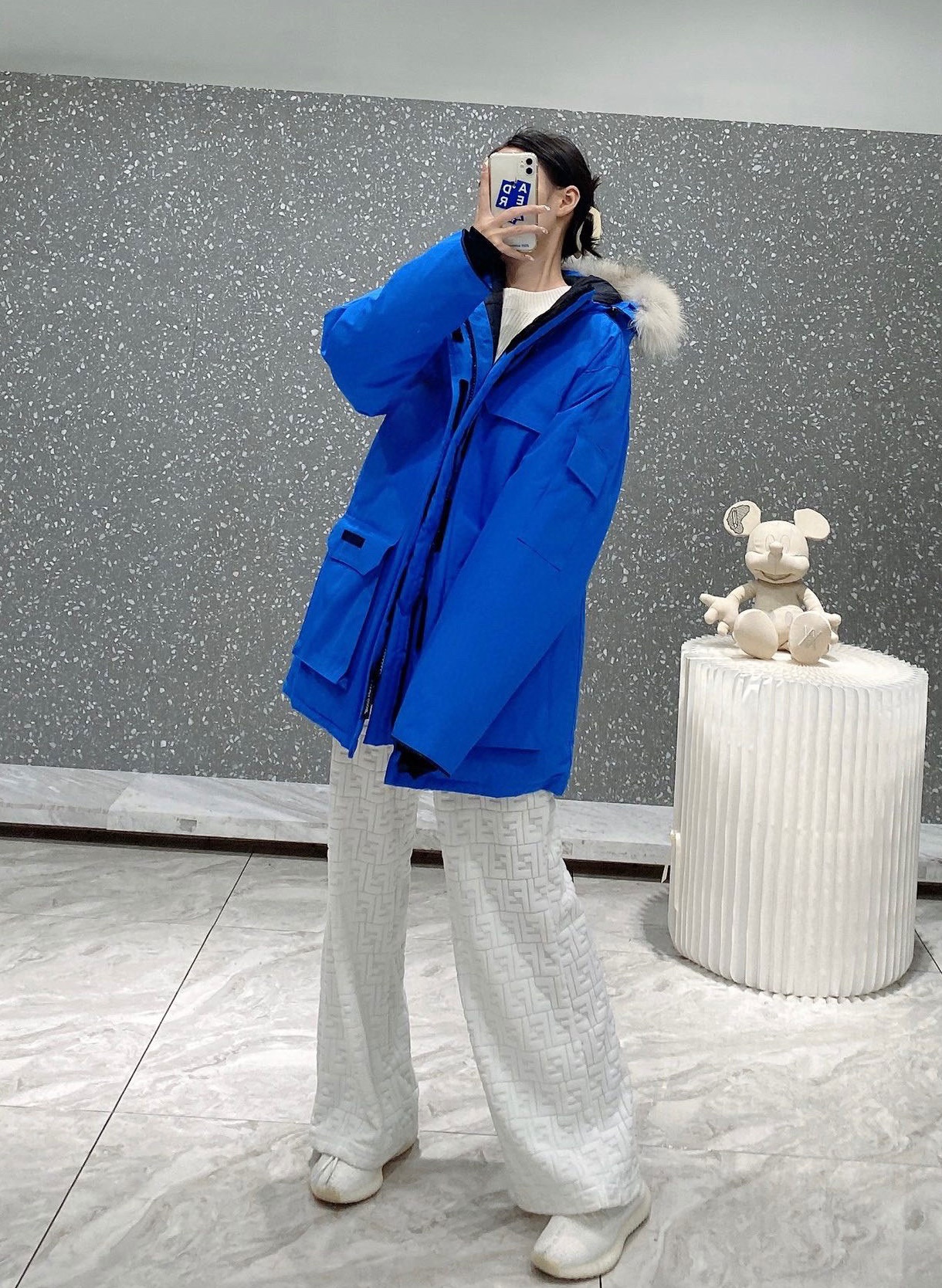 

Mens Womens Down Jacket Fashion puffer jacket Casual Warm 90% white duck winter jackets Coat Jaqueta Outerwear Parkas Real wolf fur, Bag(just a bag not sell)
