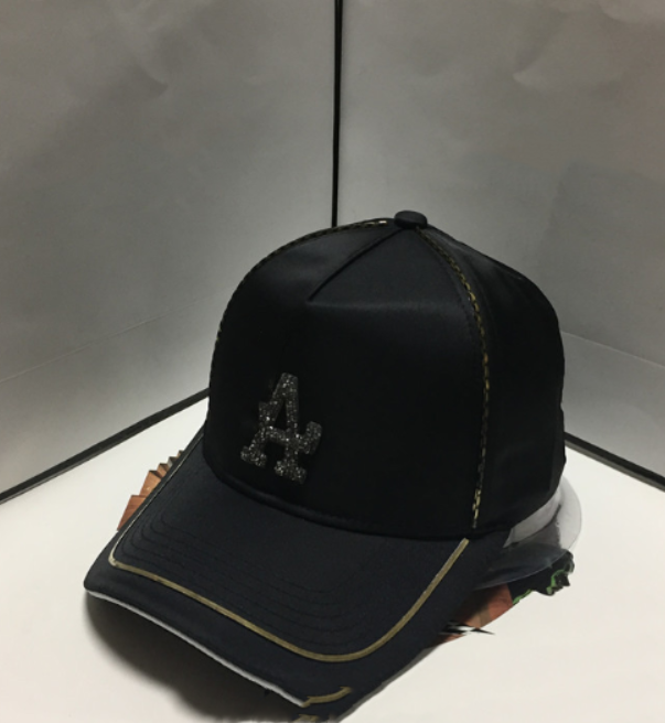 

Europe and America casual peaked cap fashion diamond letter baseball caps, Aspic