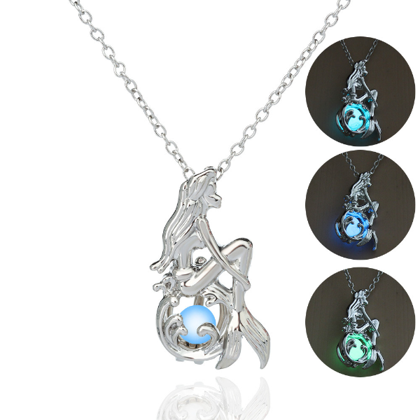 

Glow In The Dark Luminous Necklace Sea Mermaid Pendant Necklaces Locket for Women Girls Fashion Jewelry Will and Sandy