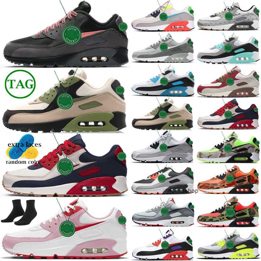 2023 Airs maxs Coussin 90s Chaussures de course Hommes Femmes Noir Loup Gris Eton Mess Dunkssb From Above Chaussure de sport 90 Royal cool grey B