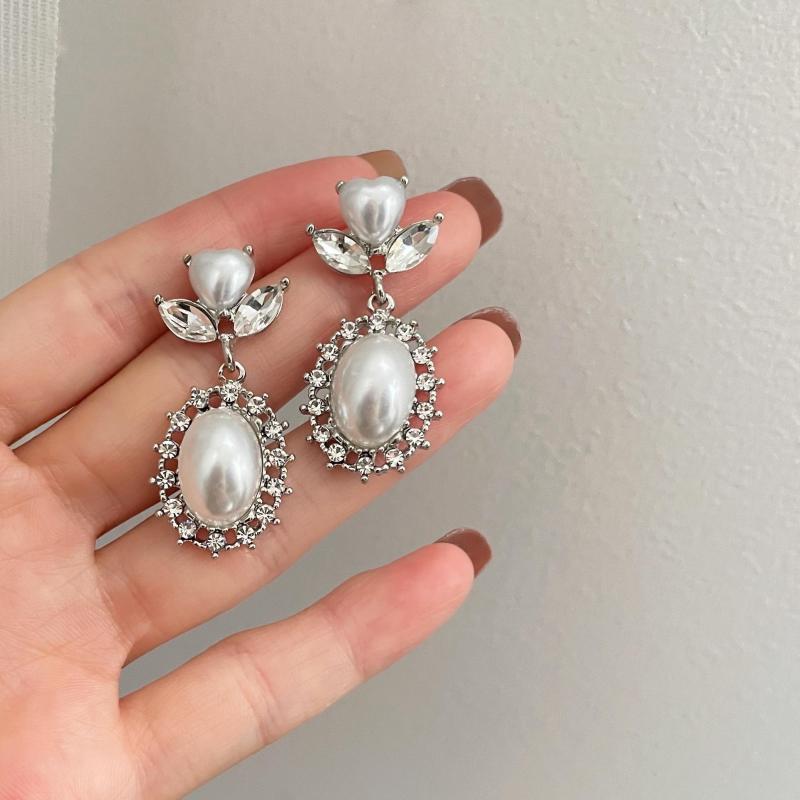 

Backs Earrings French Retro Moon Light Baroque Pearls Ear Clips Temperament Vitnage Pearl Rhinestones Clip On Without Piercing Women