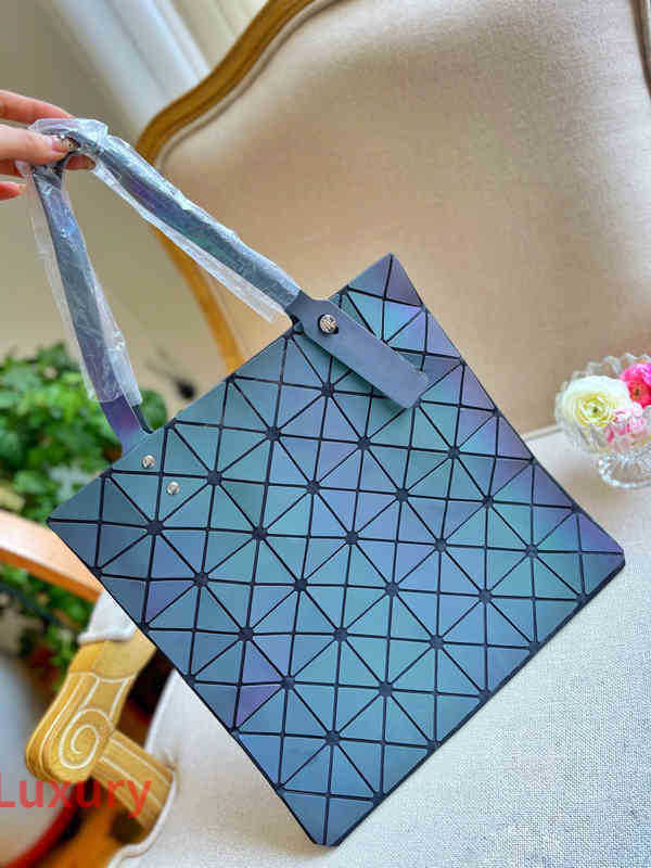 

Luxury bag Luminous Handbag Tote Messenger Bags Women Geometry Casual Ladies Folding Diamond Crossbody Female Purses 221202, Multi-color 1