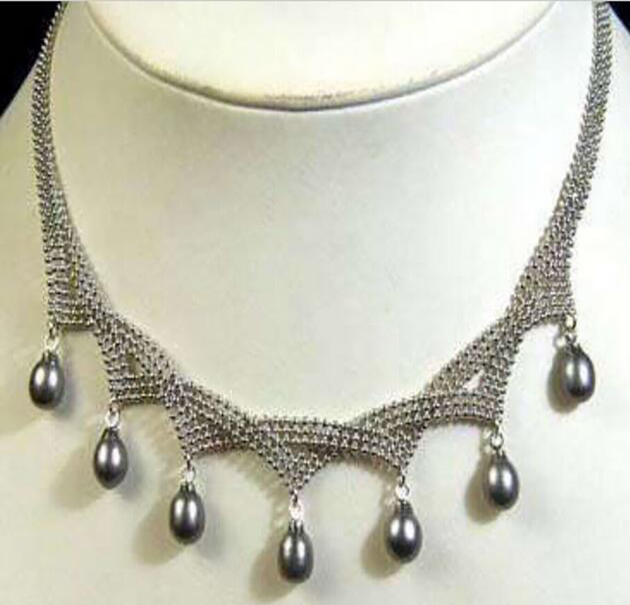 

Charming 7-8mm Black Cultured Pearl Pendant Necklace 18'' AAA