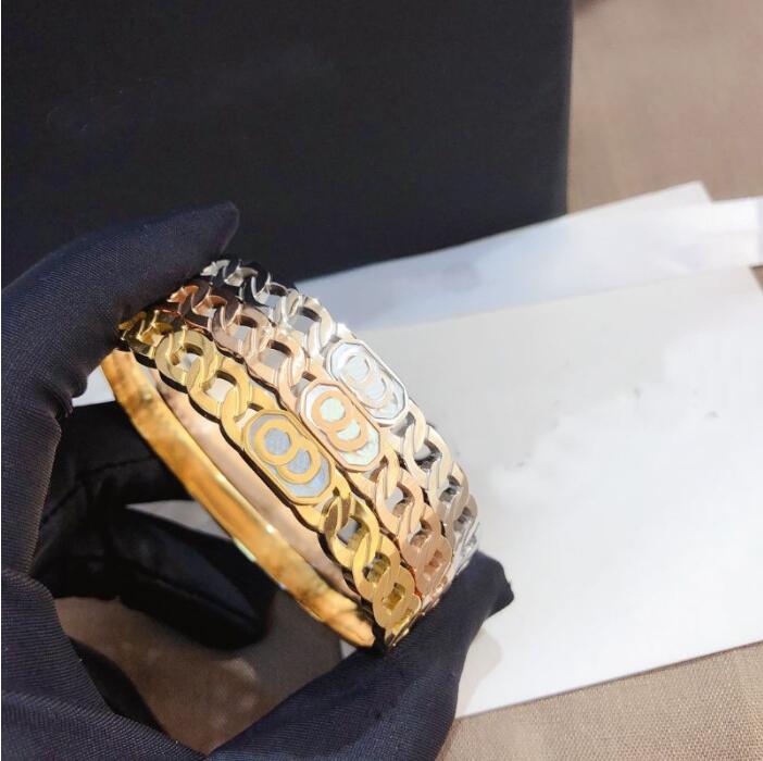 

18k Gold Plated Silver Plated Bangle Practical GOLD Rich Luxury Bracelet Elite Celebrity Fashion Design Style Charming And Exquisite Ladies Precious Gifts S201